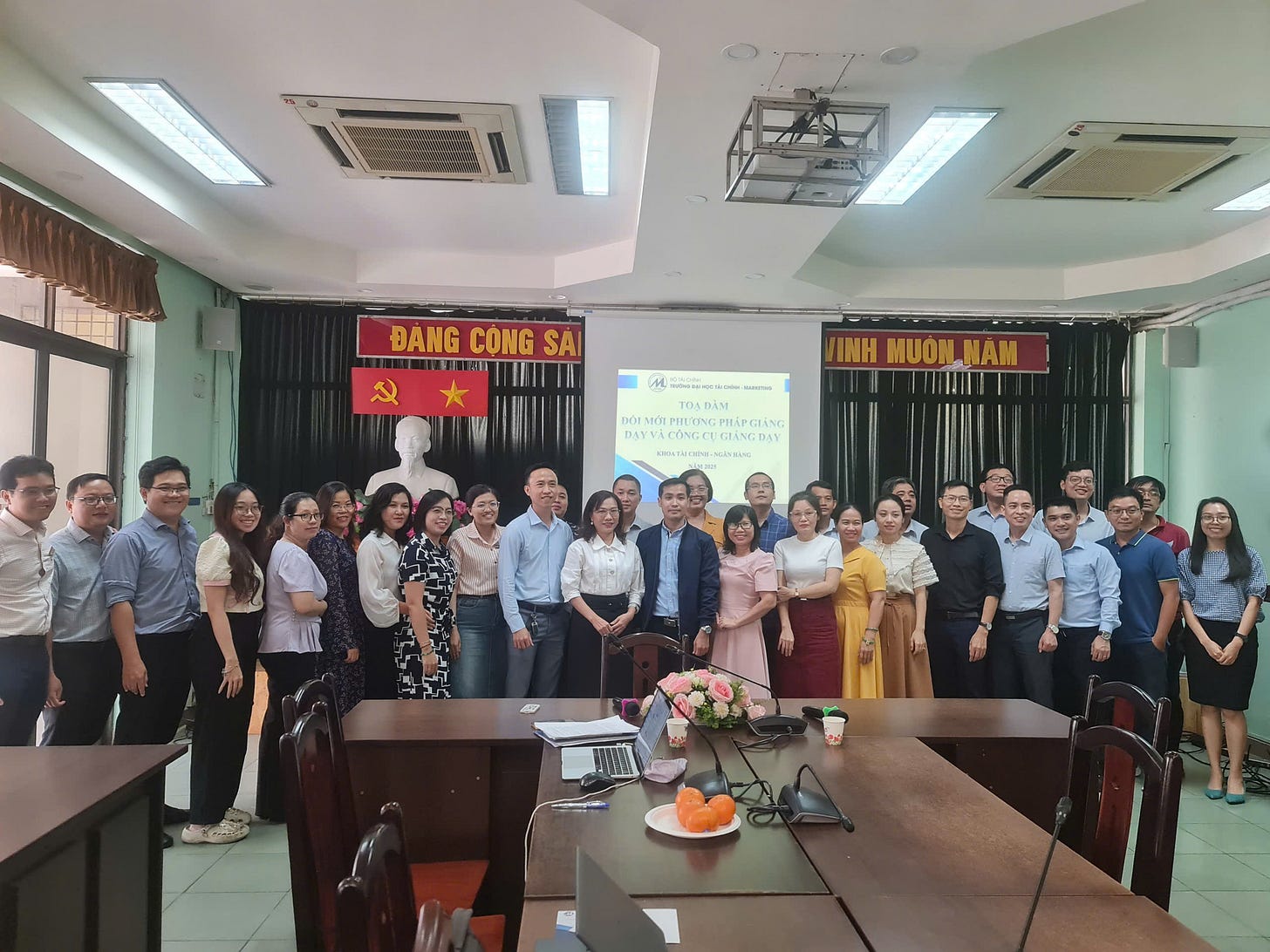 Tọa đàm cùng quý thầy cô Trường Đại Học Tài Chính - Marketing (UFM).